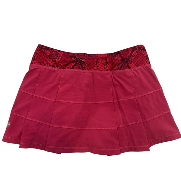 Lululemon Pace Rival Skirt Red & Snake Print Size 6 - Picture 2 of 8